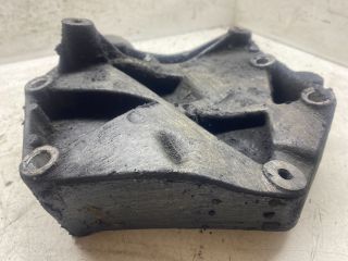 bontott OPEL ZAFIRA B Klímakompresszor Tartó Bak