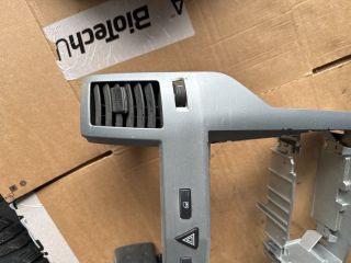 bontott OPEL ZAFIRA B Középkonzol Keret