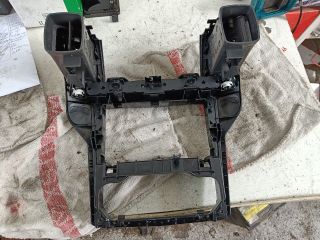 bontott OPEL ZAFIRA B Középkonzol Keret