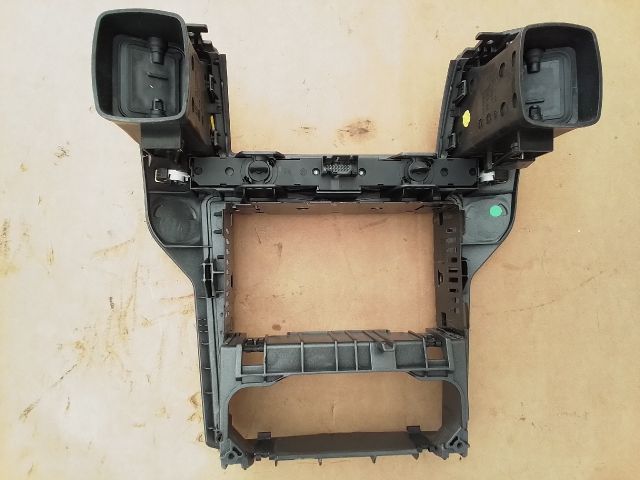 bontott OPEL ZAFIRA B Középkonzol Keret