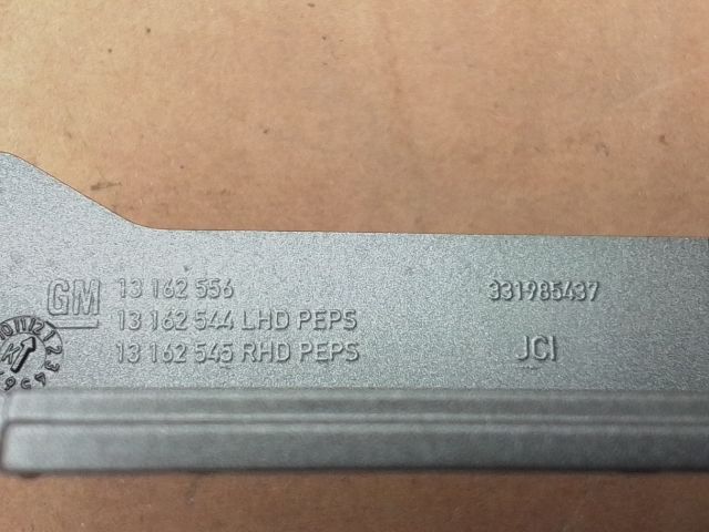 bontott OPEL ZAFIRA B Középkonzol Keret