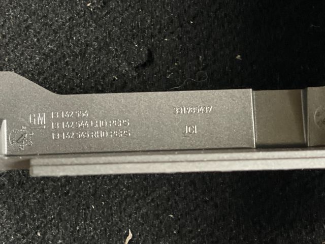 bontott OPEL ZAFIRA B Középkonzol Keret