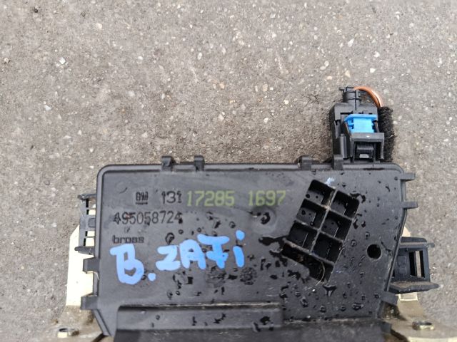 bontott OPEL ZAFIRA B Központizár Motor Csomagtérajtó