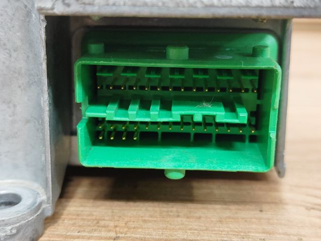 bontott OPEL ZAFIRA B Légzsák Elektronika