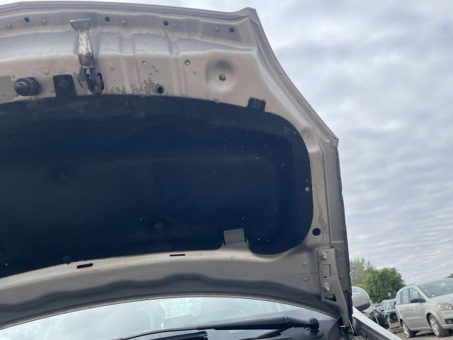 bontott OPEL ZAFIRA B Motorháztető