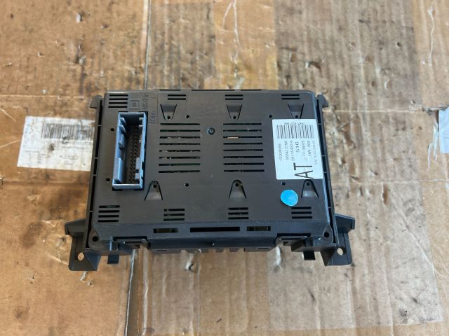 bontott OPEL ZAFIRA B Multifunkciós Kijelző