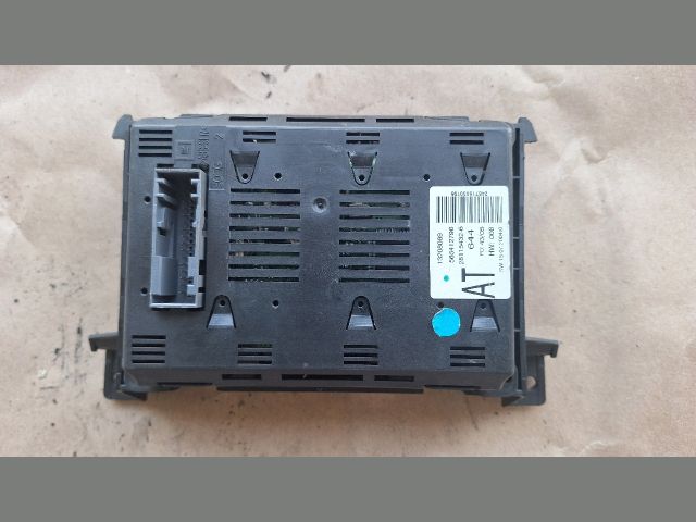 bontott OPEL ZAFIRA B Multifunkciós Kijelző