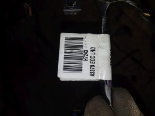 bontott OPEL ZAFIRA B Műszerfal Kábelköteg