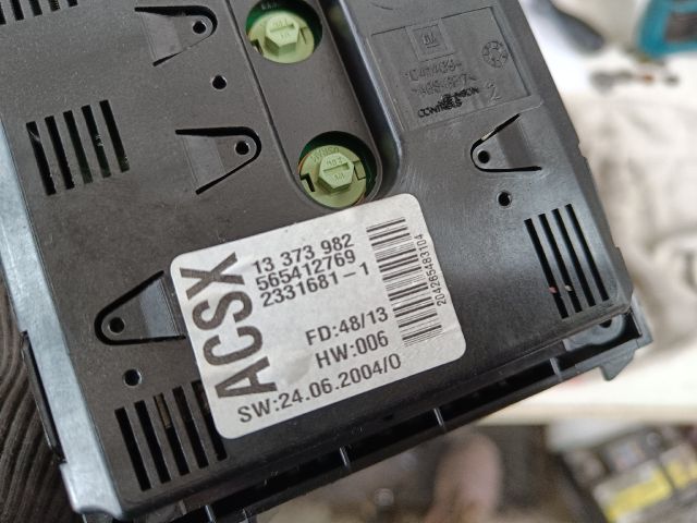 bontott OPEL ZAFIRA B Óra (Időmérő)