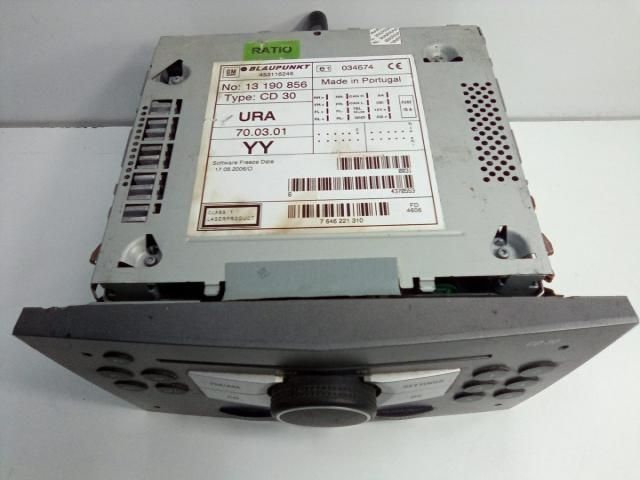 bontott OPEL ZAFIRA B Rádió / CD