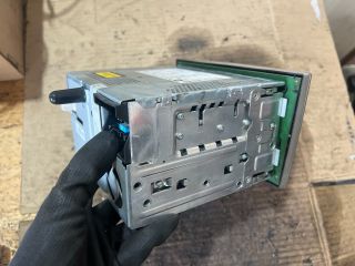 bontott OPEL ZAFIRA B Rádió / CD