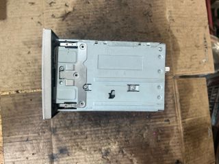 bontott OPEL ZAFIRA B Rádió / CD