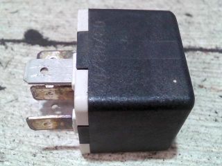 bontott OPEL ZAFIRA B Relé