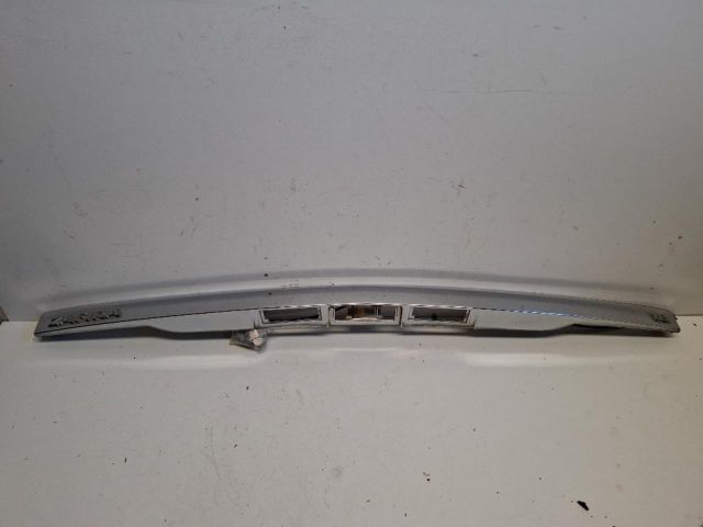 bontott OPEL ZAFIRA B Rendszámtábla Világítás Keret