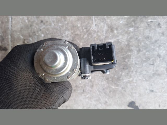 bontott OPEL ZAFIRA B Tetőablak Motor