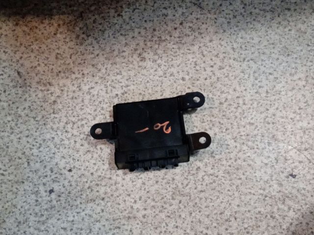 bontott OPEL ZAFIRA B Tolatóradar Elektronika