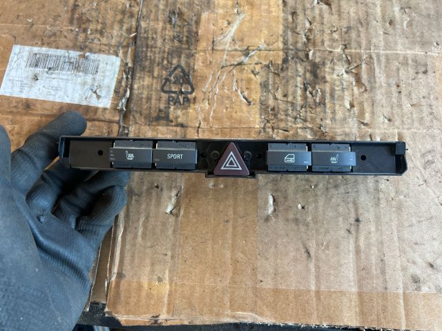 bontott OPEL ZAFIRA B Ülésfűtés Kapcsoló Pár