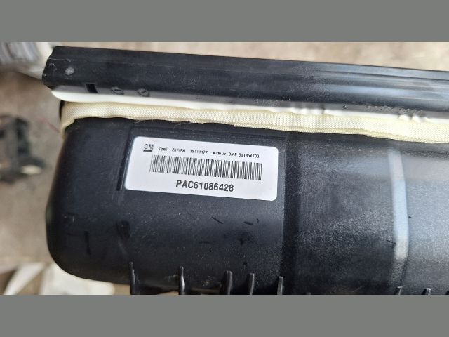 bontott OPEL ZAFIRA B Utasoldali Légzsák