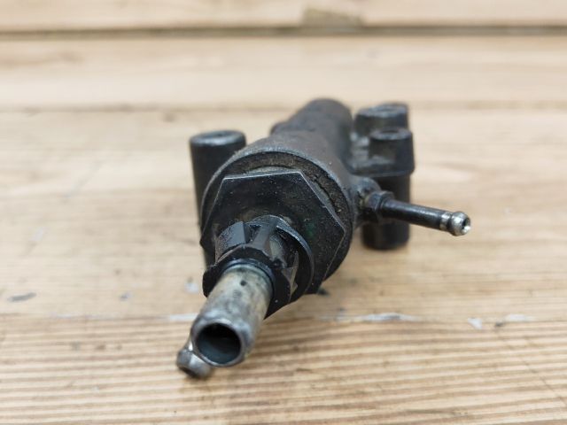 bontott OPEL ZAFIRA B Üzemanyag Befecskendező Vezérlő