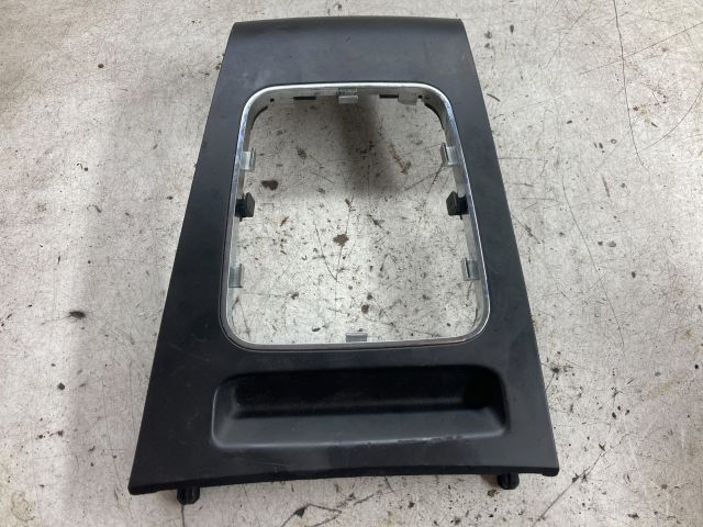 bontott OPEL ZAFIRA B Váltókar Keret