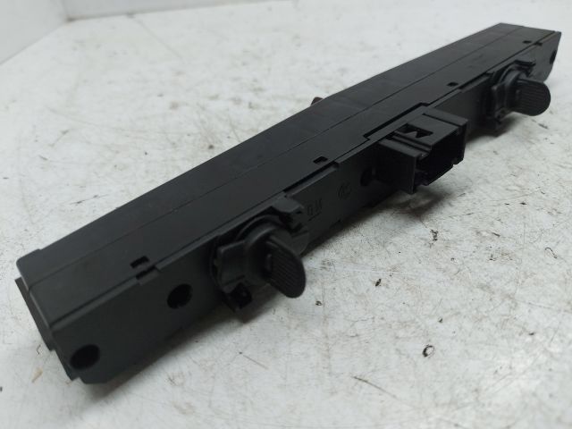 bontott OPEL ZAFIRA B Vészvillogó Kapcsoló