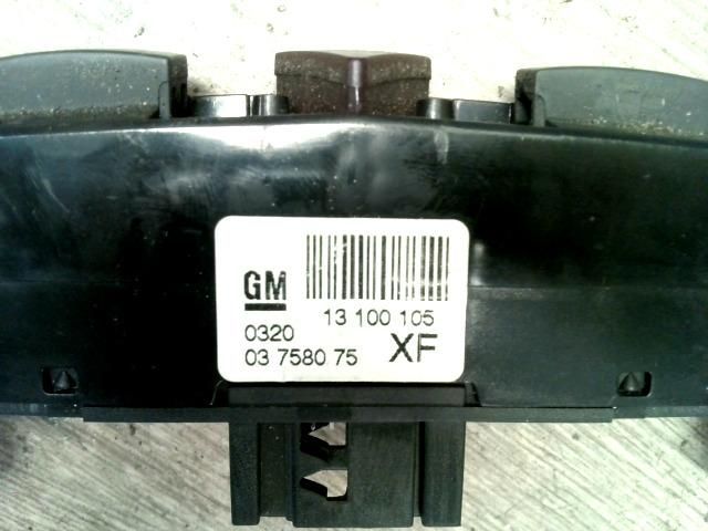 bontott OPEL ZAFIRA B Vészvillogó Kapcsoló