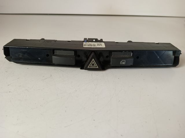 bontott OPEL ZAFIRA B Vészvillogó Kapcsoló