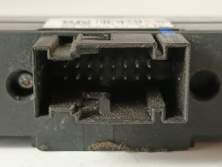 bontott OPEL ZAFIRA B Vészvillogó Kapcsoló