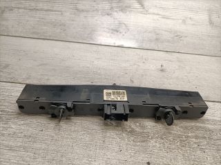 bontott OPEL ZAFIRA B Vészvillogó Kapcsoló