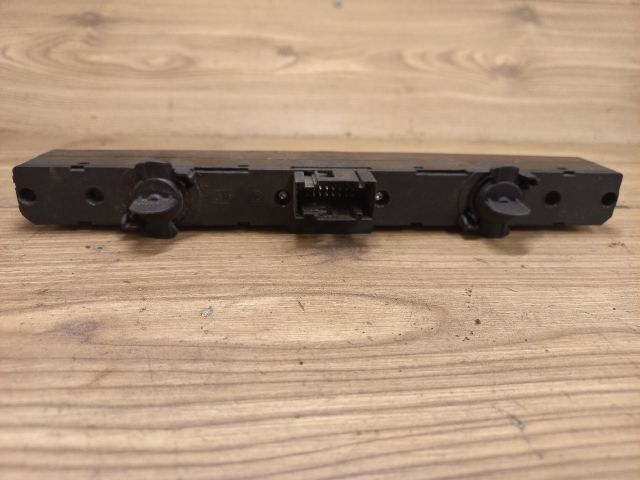 bontott OPEL ZAFIRA B Vészvillogó Kapcsoló