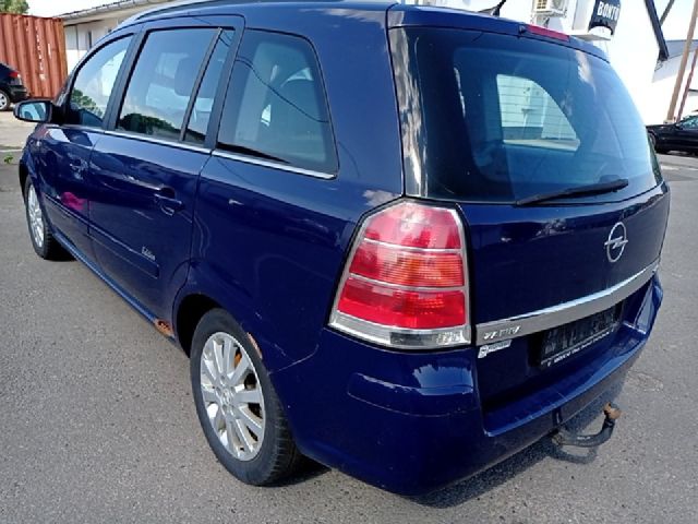 bontott OPEL ZAFIRA B Vonóhorog