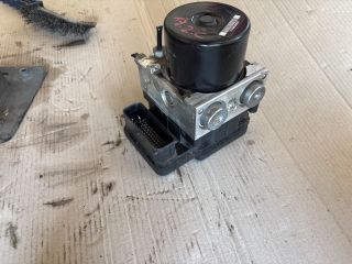 bontott OPEL ZAFIRA C ABS Kocka