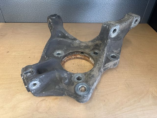 bontott OPEL ZAFIRA C Bal első Csonkállvány