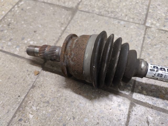 bontott OPEL ZAFIRA C Bal Féltengely