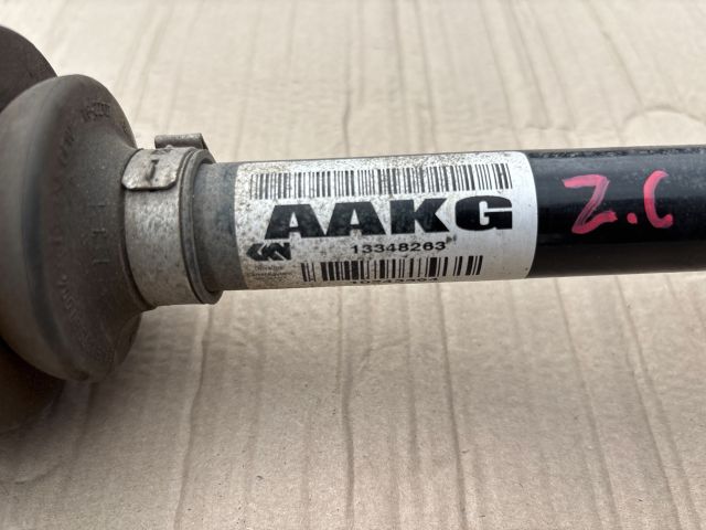 bontott OPEL ZAFIRA C Bal Féltengely