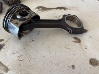 bontott OPEL ZAFIRA C Dugattyú és Hajtókar