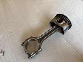 bontott OPEL ZAFIRA C Dugattyú és Hajtókar