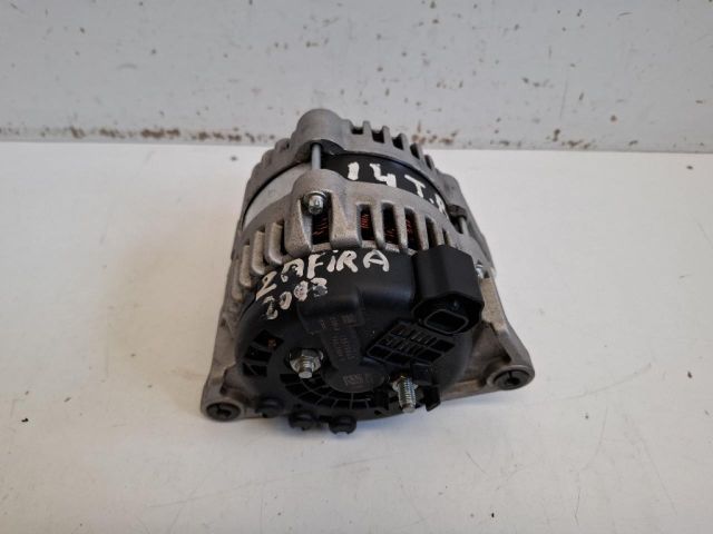bontott OPEL ZAFIRA C Generátor