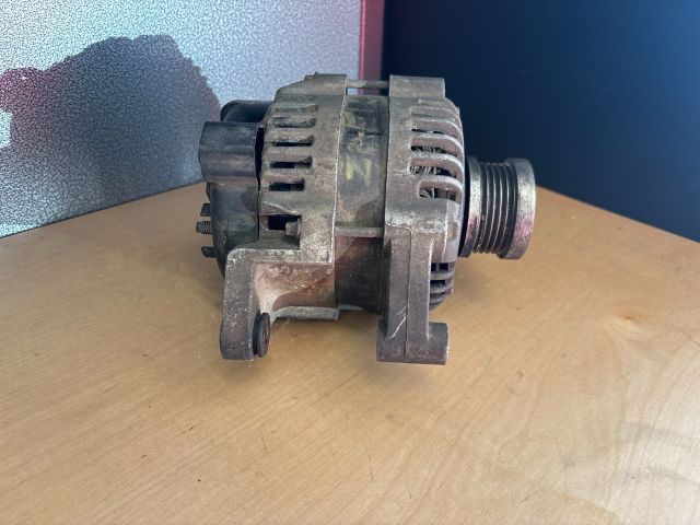 bontott OPEL ZAFIRA C Generátor