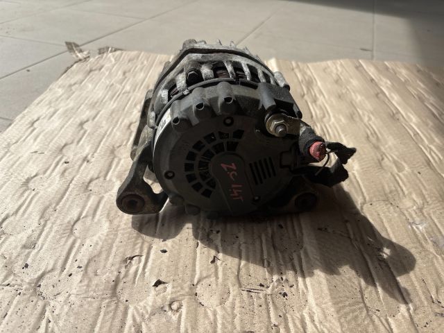 bontott OPEL ZAFIRA C Generátor