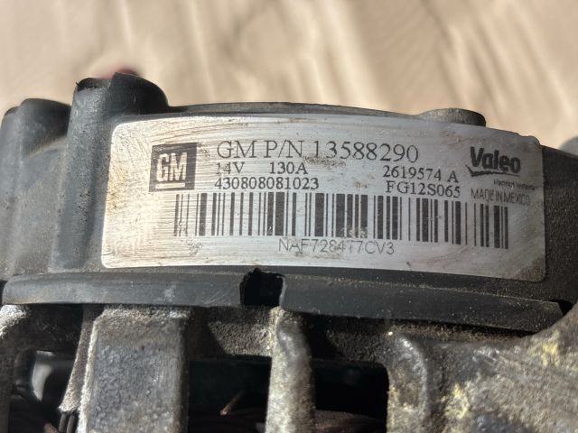 bontott OPEL ZAFIRA C Generátor