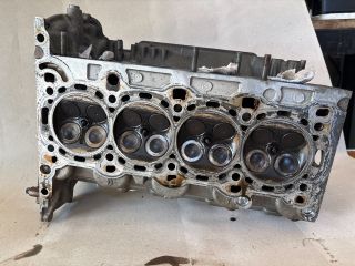 bontott OPEL ZAFIRA C Hengerfej