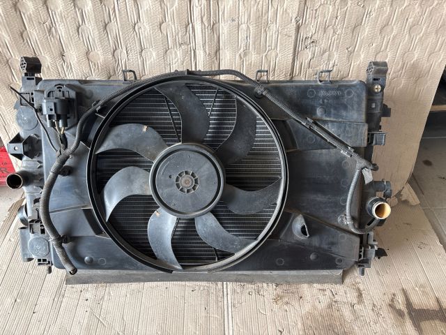 bontott OPEL ZAFIRA C Hűtő Ventilátor(ok), Radiátor(ok) Szett
