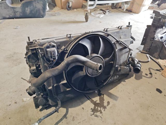 bontott OPEL ZAFIRA C Hűtő Ventilátor(ok), Radiátor(ok) Szett