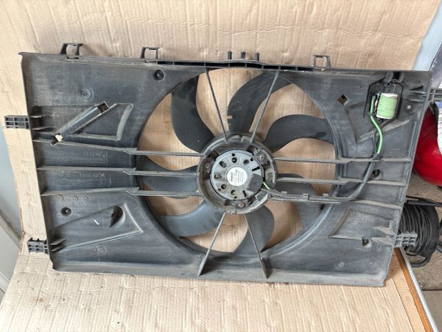 bontott OPEL ZAFIRA C Hűtőventilátor