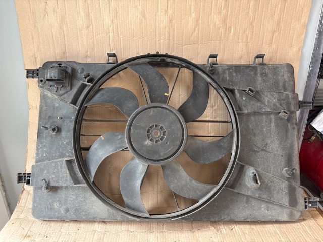 bontott OPEL ZAFIRA C Hűtőventilátor