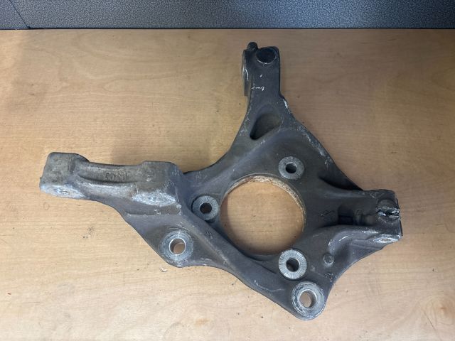 bontott OPEL ZAFIRA C Jobb első Csonkállvány