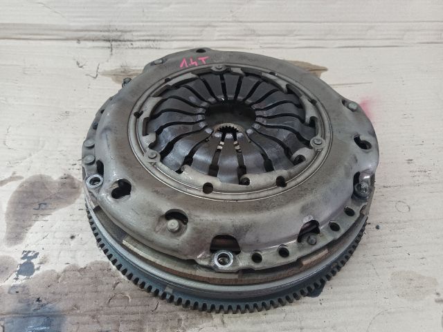 bontott OPEL ZAFIRA C Kuplung Szett Lendkerékkel