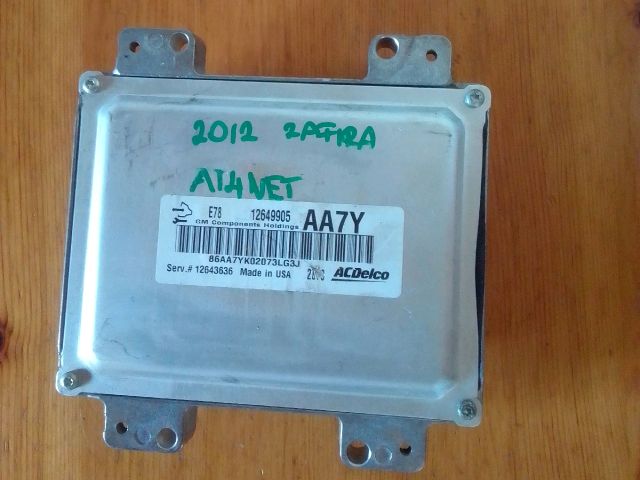 bontott OPEL ZAFIRA C Motorvezérlő