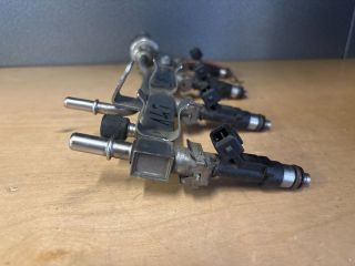 bontott OPEL ZAFIRA C Porlasztó Sor / Híd